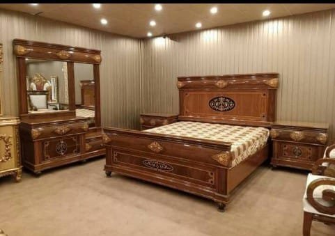 Royal Wooden Bed Set – B-17 Islamabad, Wah Cantt & Taxila